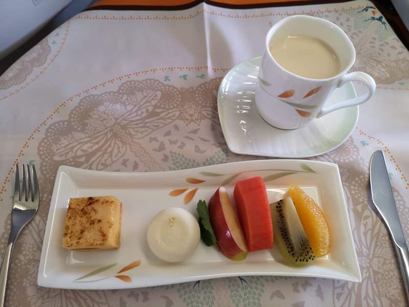 flysinsing44 201811台北新加坡 第一次享受KITTY商務艙