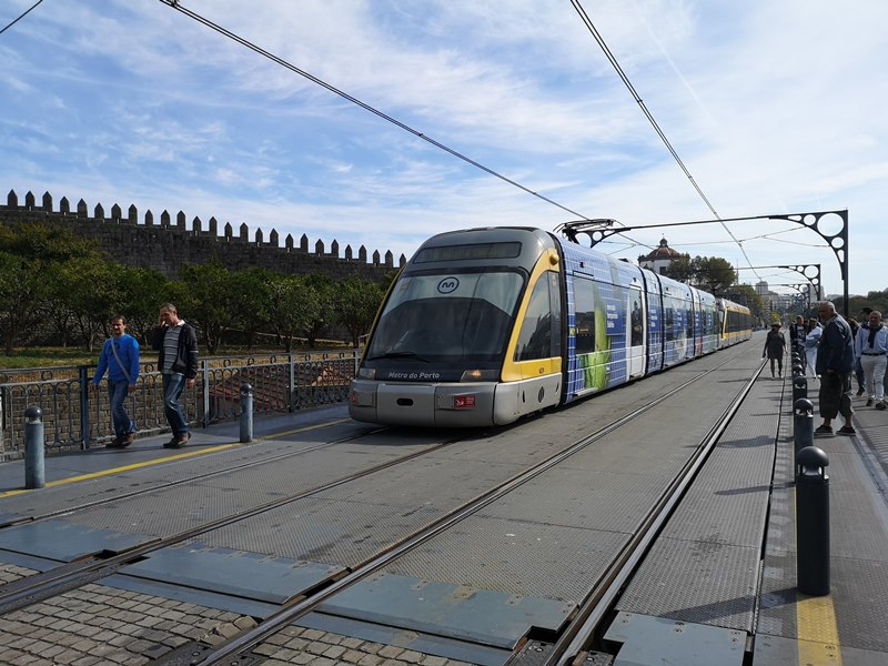 luiz1bridge36 Porto-歐洲第一名的觀光城市波多 Douro河岸風光綺麗 路易一世鐵橋壯觀