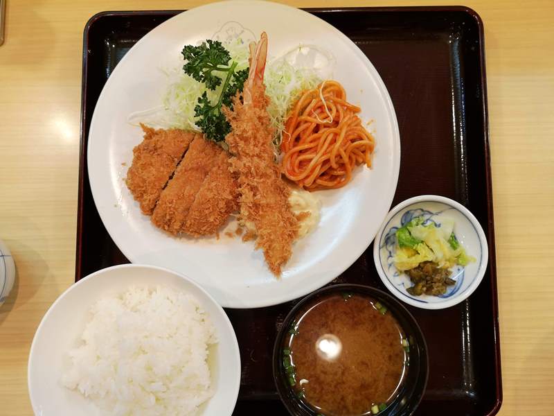 maylinginza08 Ginza-銀座梅林 90年老店炸豬排 麵衣酥脆不油膩 豬肉軟嫩有彈性