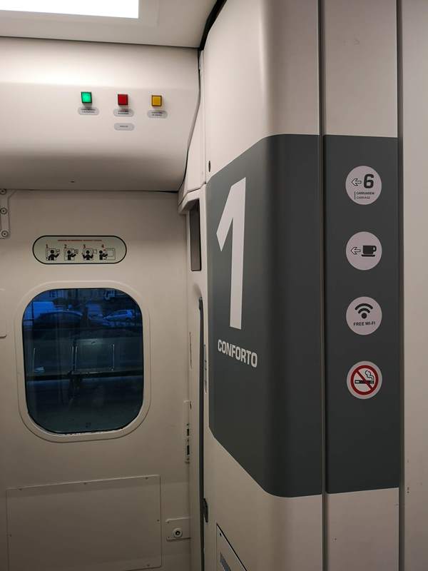 portotrain15 Porto-波多到里斯本 體驗葡萄牙國鐵頭等艙