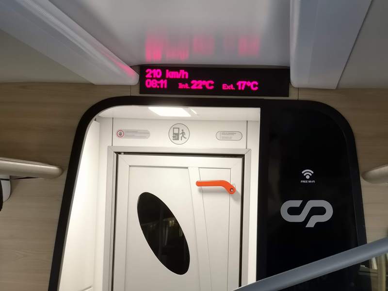 portotrain22 Porto-波多到里斯本 體驗葡萄牙國鐵頭等艙