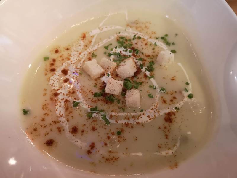 wayne07 中山-Wayne’s Boston美式餐廳的海陸大餐龍蝦彈牙肋眼軟嫩 意外的耶誕大餐