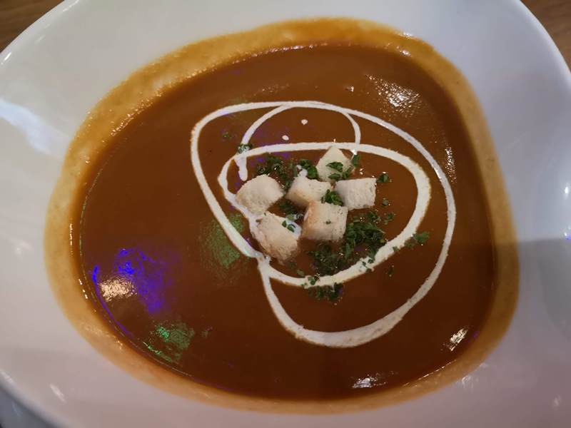 wayne08 中山-Wayne’s Boston美式餐廳的海陸大餐龍蝦彈牙肋眼軟嫩 意外的耶誕大餐