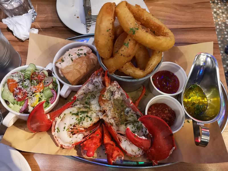 wayne12 中山-Wayne’s Boston美式餐廳的海陸大餐龍蝦彈牙肋眼軟嫩 意外的耶誕大餐