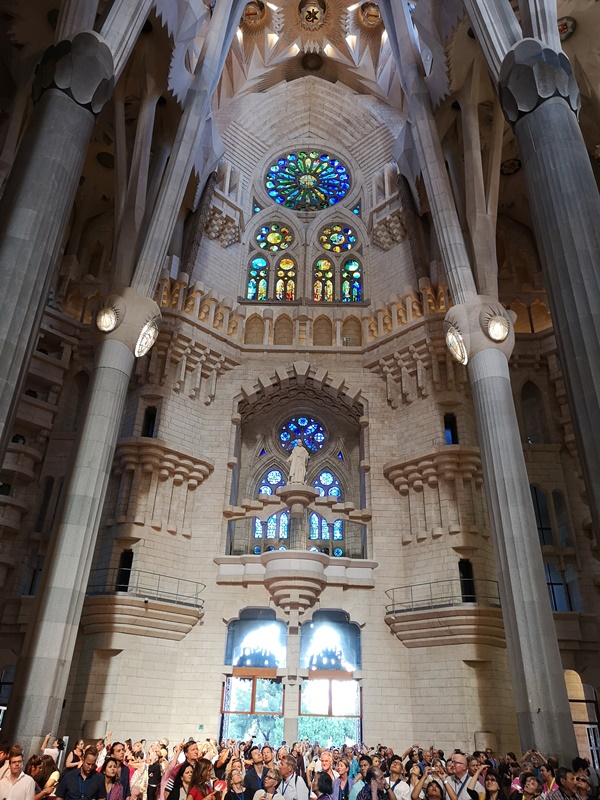 SagradaFamilia27 Barcelona-聖家堂 巴塞隆納最特色的天際線 世界文化遺產未完成
