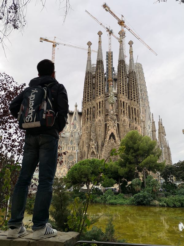 Barcelona-聖家堂 巴塞隆納最特色的天際線 世界文化遺產未完成