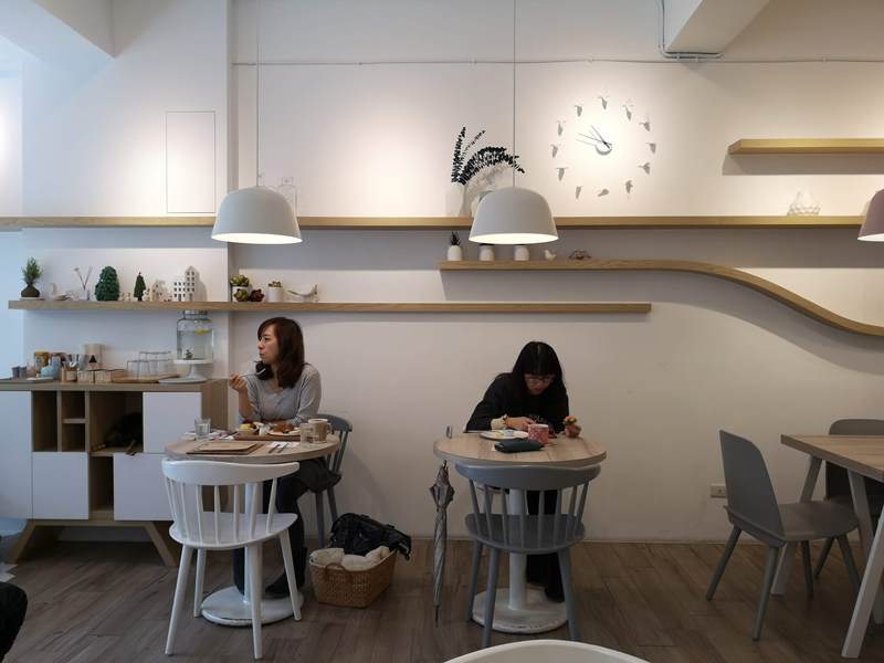 mummum12 中壢-滿滿 簡潔明亮舒適優雅 元智旁可愛小店