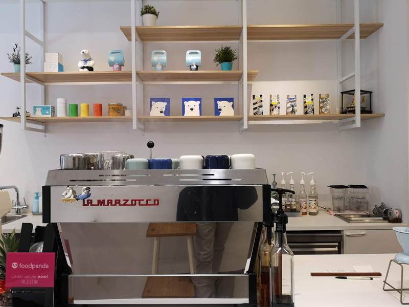 number13cafe09 中壢-Number 13 Cafe純白與浪漫的藍 中原大門網美咖啡館