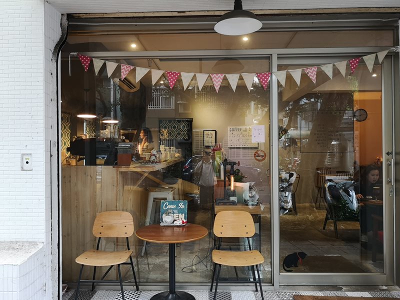 spooncafe03 松山-Spoon Cafe 民生社區簡單咖啡館 放鬆舒適環境超優雅