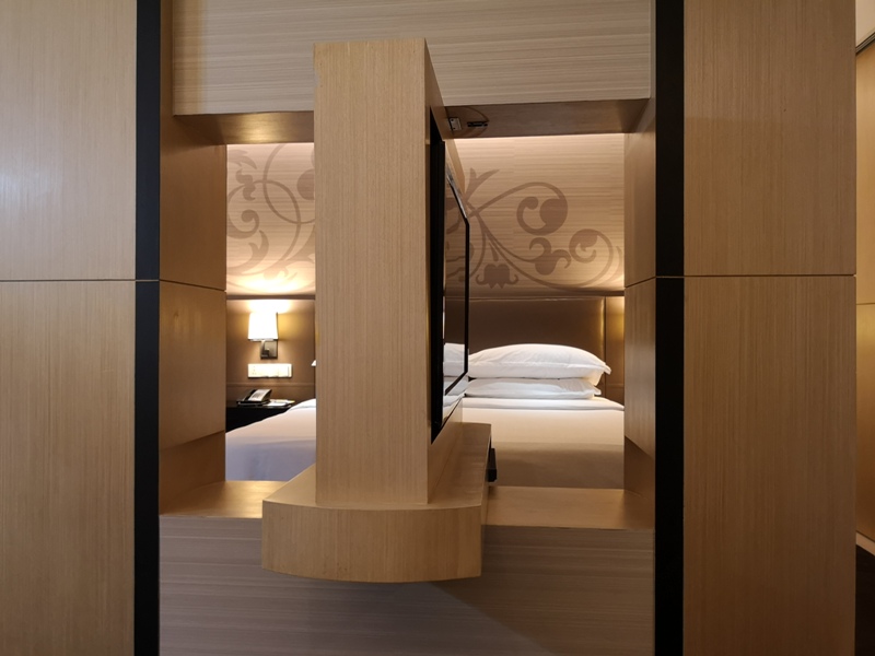 4PBKK22 Bangkok-曼谷Four Points商務飯店(曼谷福朋喜來登酒店-素坤逸15) 套房也簡單舒適