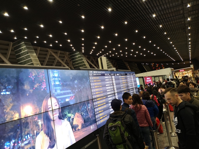 flybkkbkk2503 201902過年曼谷避寒 好久沒有國泰了