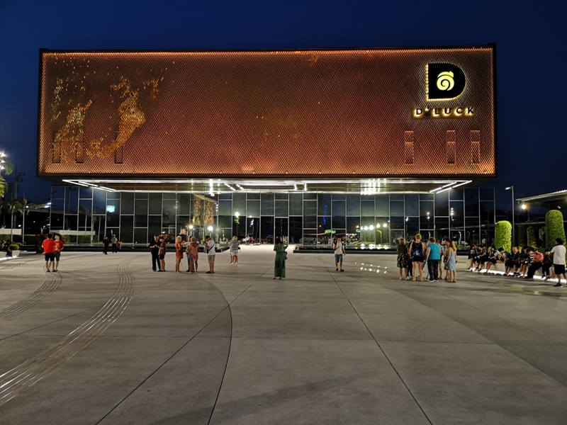 kaanshow0101 Pattaya-芭達雅KAAN show奇幻秀 舞台設計特效雜技泰拳投影雷射4D超精彩必看表演