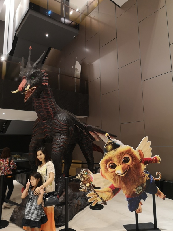 kaanshow0109 Pattaya-芭達雅KAAN show奇幻秀 舞台設計特效雜技泰拳投影雷射4D超精彩必看表演