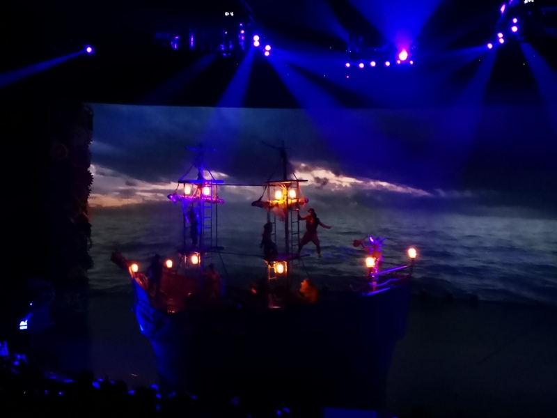 kaanshow0116 Pattaya-芭達雅KAAN show奇幻秀 舞台設計特效雜技泰拳投影雷射4D超精彩必看表演