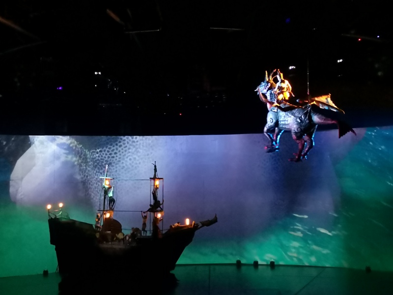 kaanshow0117 Pattaya-芭達雅KAAN show奇幻秀 舞台設計特效雜技泰拳投影雷射4D超精彩必看表演