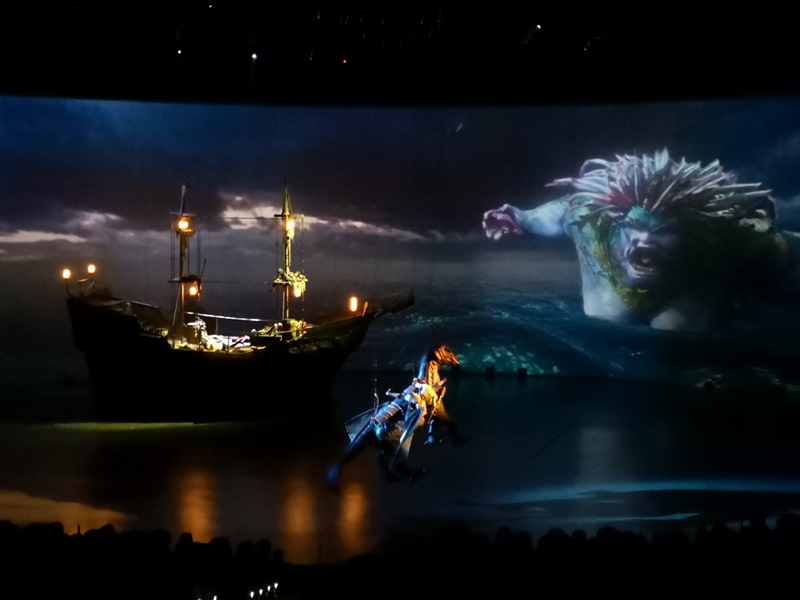 kaanshow0118 Pattaya-芭達雅KAAN show奇幻秀 舞台設計特效雜技泰拳投影雷射4D超精彩必看表演