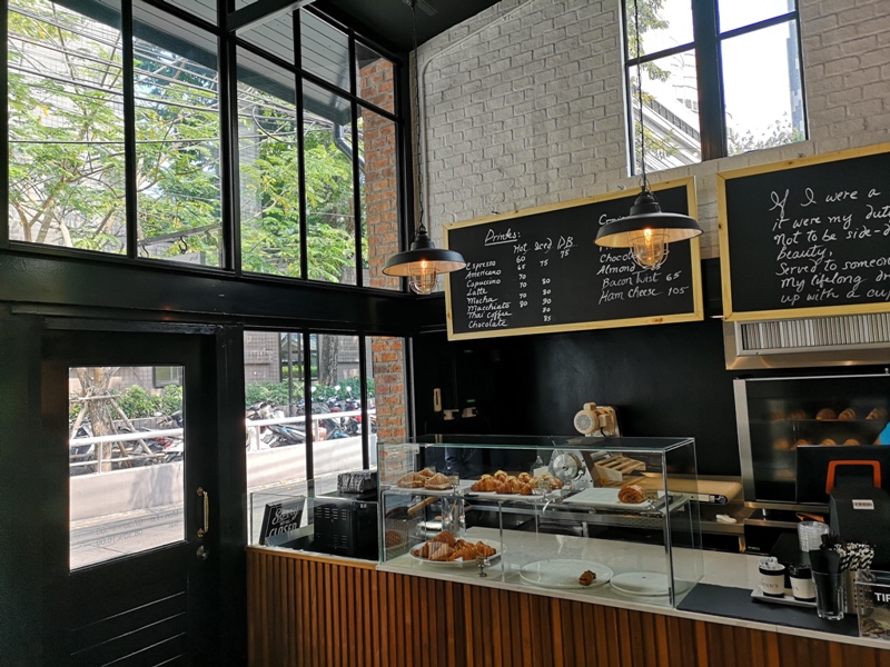 kenncafe04 Bangkok-曼谷金融區Chong Nonsi小店Kenn's Cafe香鬆可頌濃郁咖啡 美味的早茶