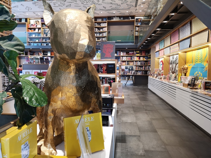 openhouse13 Bangkok-曼谷精品百貨Central Embassy最美的書店Open House