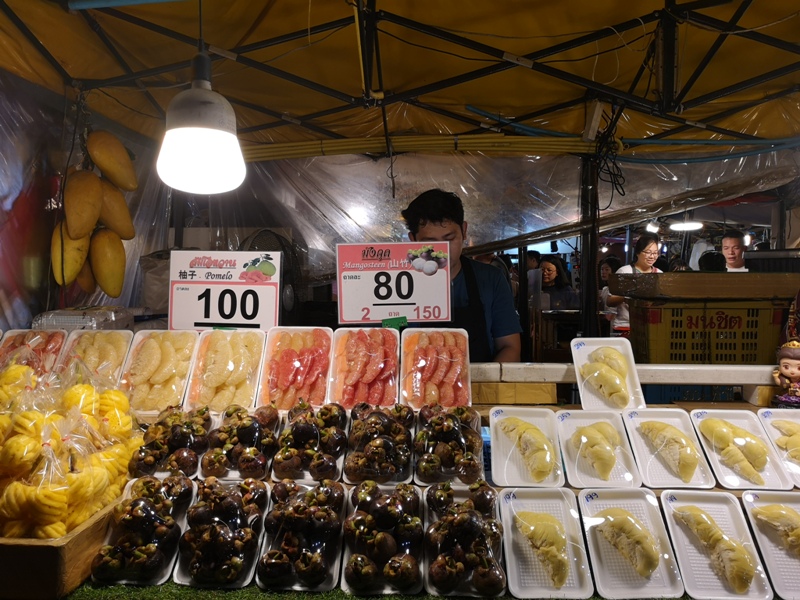 ratchadanightmarket05 Bangkok-拉差達火車夜市Train Night Market Ratchada 交通方便好吃好逛好買