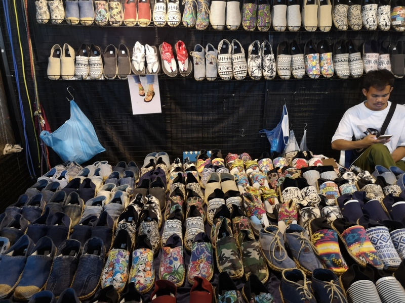 ratchadanightmarket22 Bangkok-拉差達火車夜市Train Night Market Ratchada 交通方便好吃好逛好買