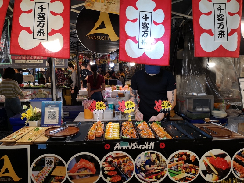 ratchadanightmarket37 Bangkok-拉差達火車夜市Train Night Market Ratchada 交通方便好吃好逛好買