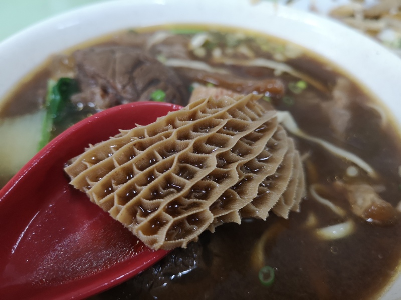 wubeefnoodles11 北投-吳家牛肉麵 牛筋入口即化牛肚Q彈好口感 超好吃牛肉麵店