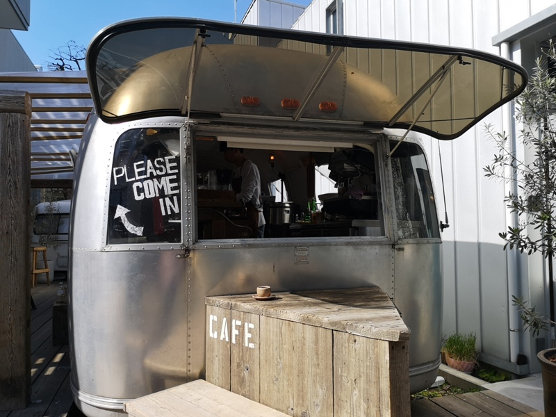 airstream05 Harajuku-the Airstream Garden表參道小巷內 巴士造型咖啡館 人氣打卡勝地