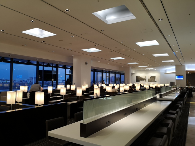 flyanahnd22 201903台北東京 全日空 最後一次白金會員...謝謝ANA