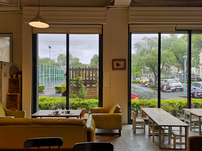 hiiibirdie17 龜山-知鳥咖啡 龜山最文青的空間 懷舊舒適