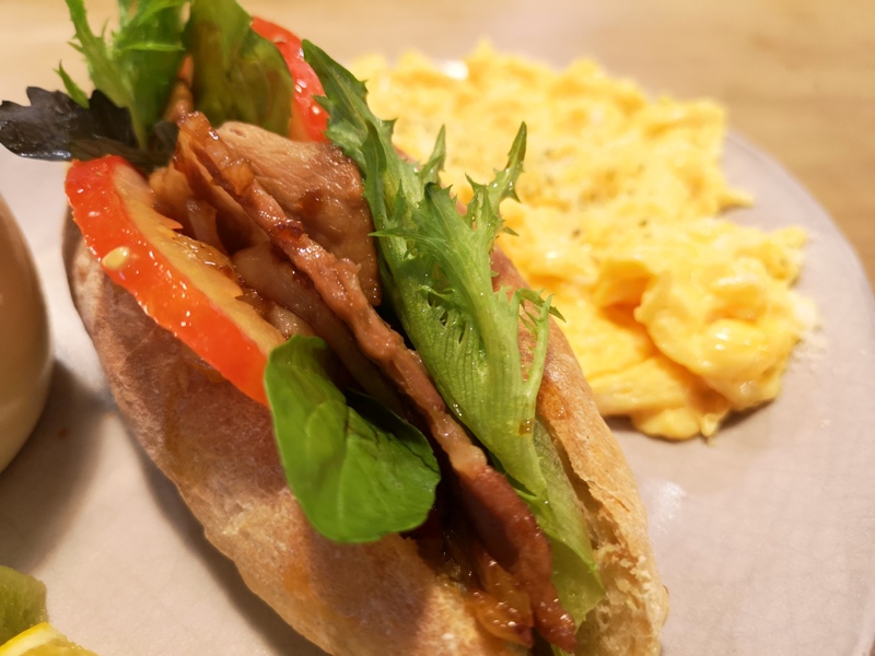 hiiibirdie25 龜山-知鳥咖啡 龜山最文青的空間 懷舊舒適