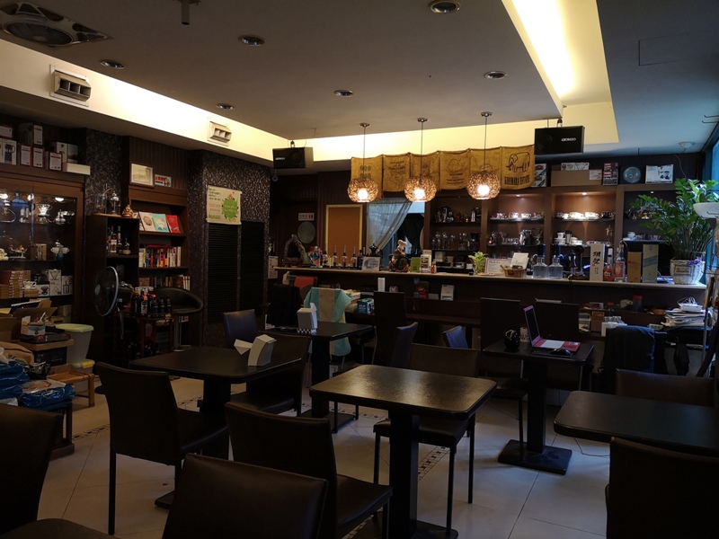 jazzcafe5 中壢-爵咖啡 簡單自家烘焙 還賣窯烤披薩