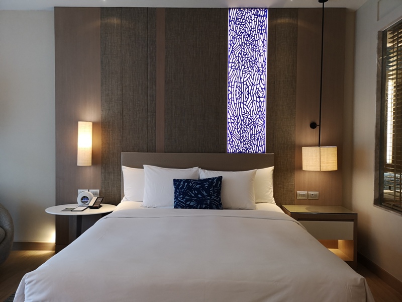 renaissancepattaya6116 Pattaya-Renaissance Pattaya Resort & Spa芭達雅萬麗 悠閒度假無邊際游泳池好舒爽