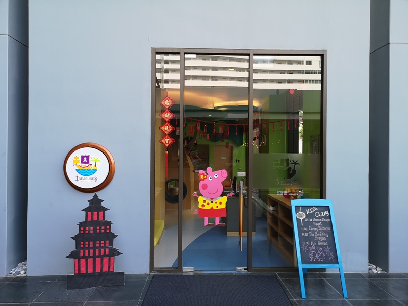 renaissancepattaya6147 Pattaya-Renaissance Pattaya Resort & Spa芭達雅萬麗 悠閒度假無邊際游泳池好舒爽