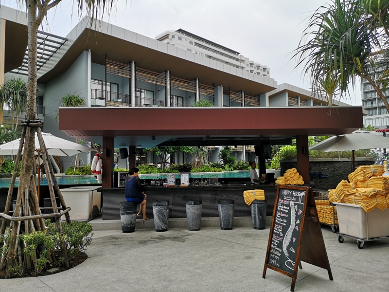 renaissancepattaya6154 Pattaya-Renaissance Pattaya Resort & Spa芭達雅萬麗 悠閒度假無邊際游泳池好舒爽