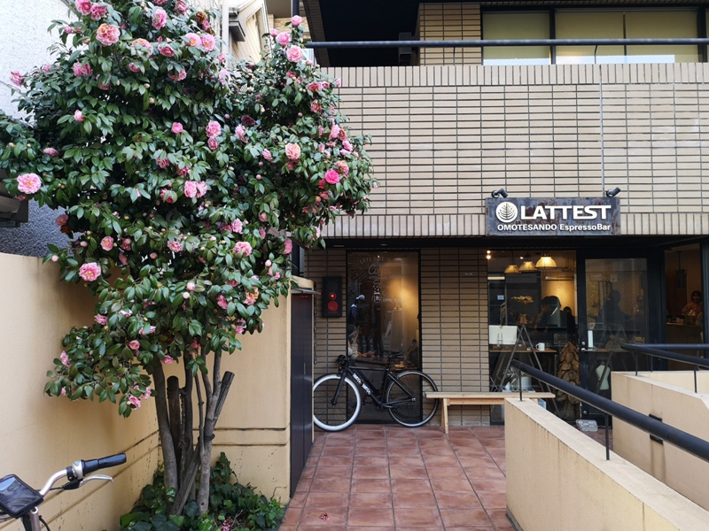 Omotesando-Lattest Espressso Bar表參道小巷內超多可愛小店…走累了來杯拿鐵