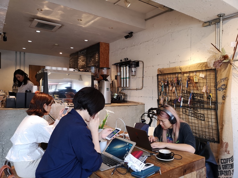 lattestcofffee10 Omotesando-Lattest Espressso Bar表參道小巷內超多可愛小店...走累了來杯拿鐵