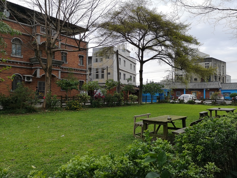 rainydayreading14 平鎮-晴耕雨讀小書院 與自然共舞感受濃厚人文氣息的書店(搬家倒計時)