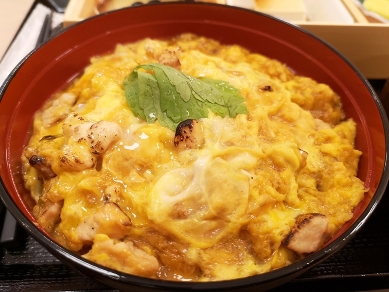 sanwa7 信義-雞三和(統一時代百貨) 親子丼滑嫩爽口 湯頭清爽好搭配