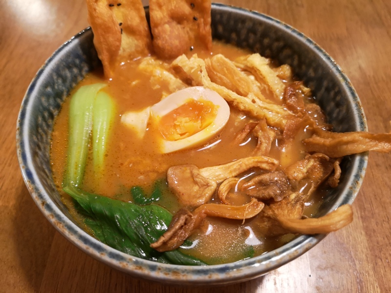 tenshan11 竹北-十饍麵堂 只賣蔬食的麵館 口味不錯麵條有點爛可以改進