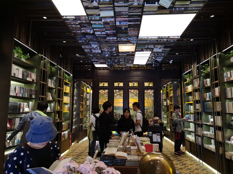 wormhole07 Kulangsu-鼓浪嶼 蟲洞咖啡(曉學堂) 最美的島嶼最美的書店最優閒的書香空間