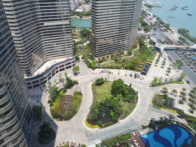 xiamenmarriott48 Xiamen-廈門泰地萬豪酒店 乾淨的發亮的窗戶與地板...新的就是好