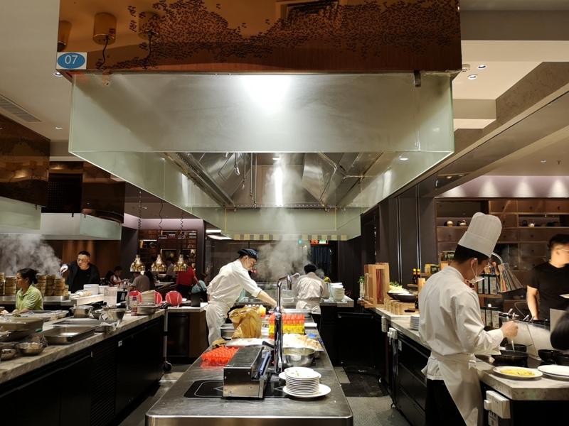 xiamenmarriott56 Xiamen-廈門泰地萬豪酒店 乾淨的發亮的窗戶與地板...新的就是好