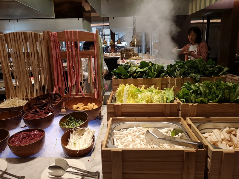 xiamenmarriott60 Xiamen-廈門泰地萬豪酒店 乾淨的發亮的窗戶與地板...新的就是好