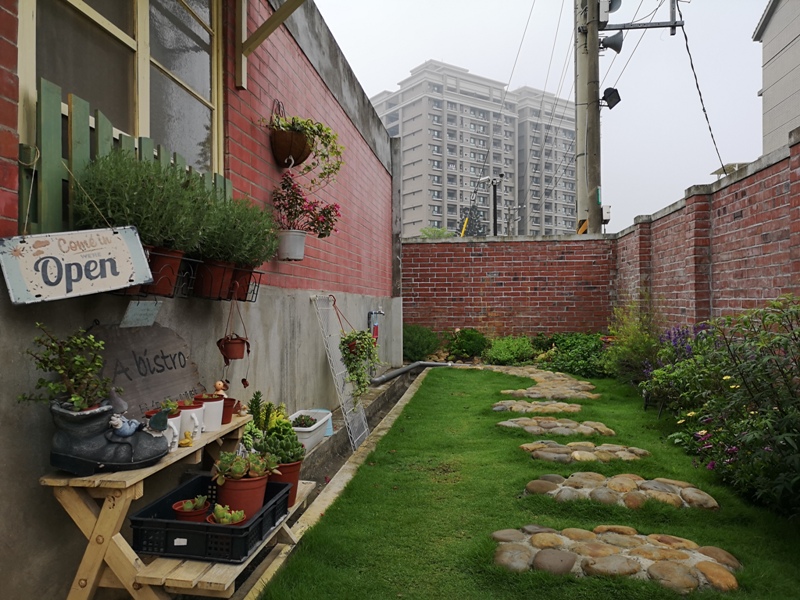 yabistro06 中壢-馬祖新村Ya Bistro早午餐 眷村老建築中的南歐風 法式吐司好好吃