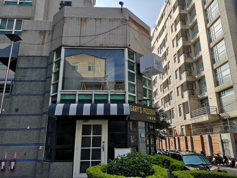 findingaplace01 中壢-找個地方cafe 中原大學旁 鬧中取靜找一個好地方一本書一杯咖啡