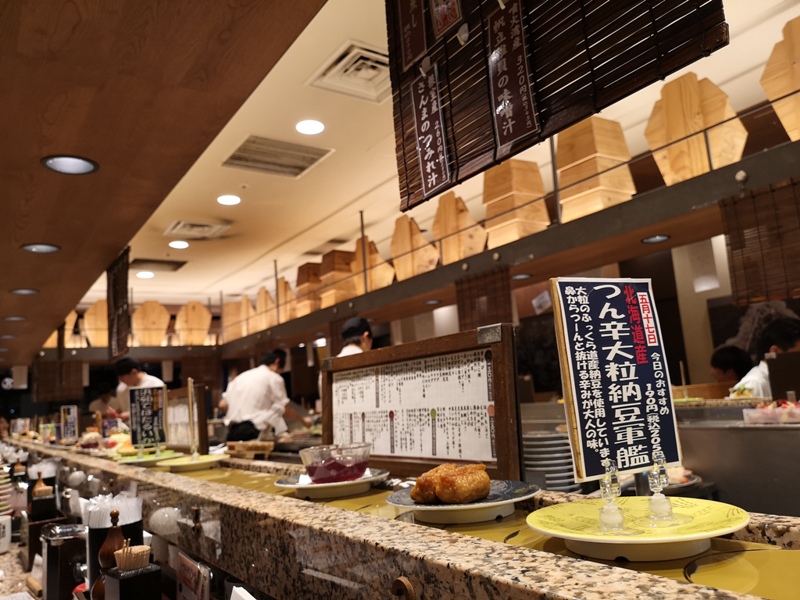 hanamaru17 Tokyo-超人氣旋轉壽司 根室花まる KITTE很好逛有博物館也有空中花園拍東京車站