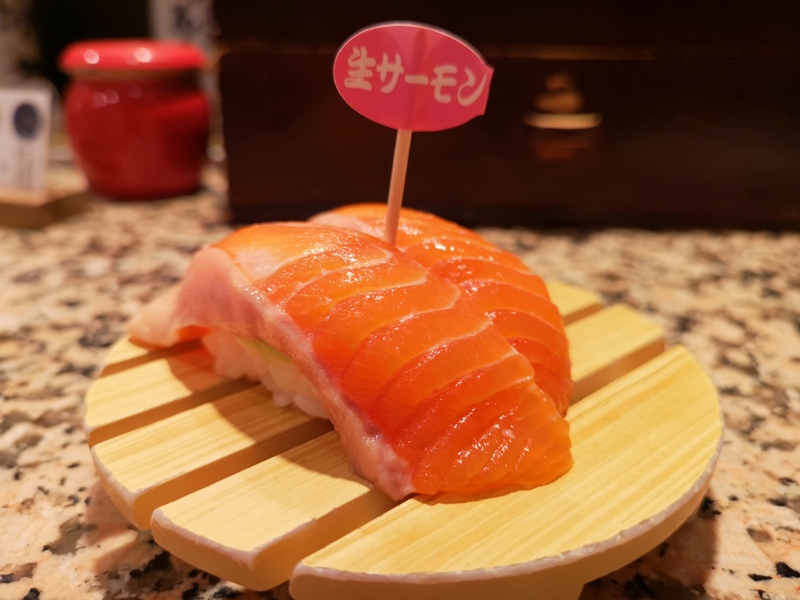 hanamaru20 Tokyo-超人氣旋轉壽司 根室花まる KITTE很好逛有博物館也有空中花園拍東京車站