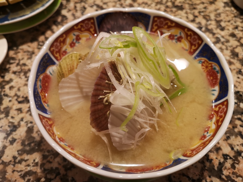 hanamaru28 Tokyo-超人氣旋轉壽司 根室花まる KITTE很好逛有博物館也有空中花園拍東京車站