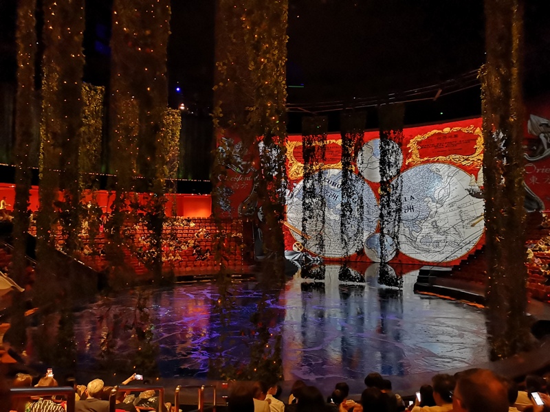 houseofdancingwater05 Macao-澳門晚間活動首選 太陽劇團水舞間 舞台設計超棒眼花撩亂的精采表演