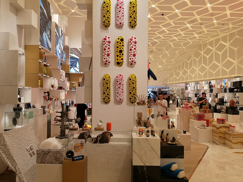 houseofdancingwater26 Macao-澳門晚間活動首選 太陽劇團水舞間 舞台設計超棒眼花撩亂的精采表演